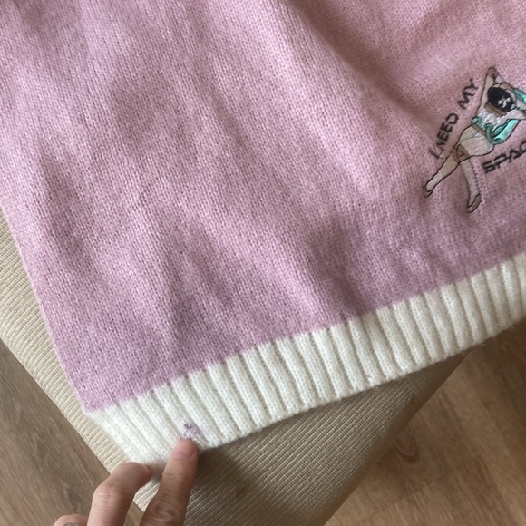 I need my space, space cadet, astronaut, extra long, cozy, winter scarf - Picture 6 of 9